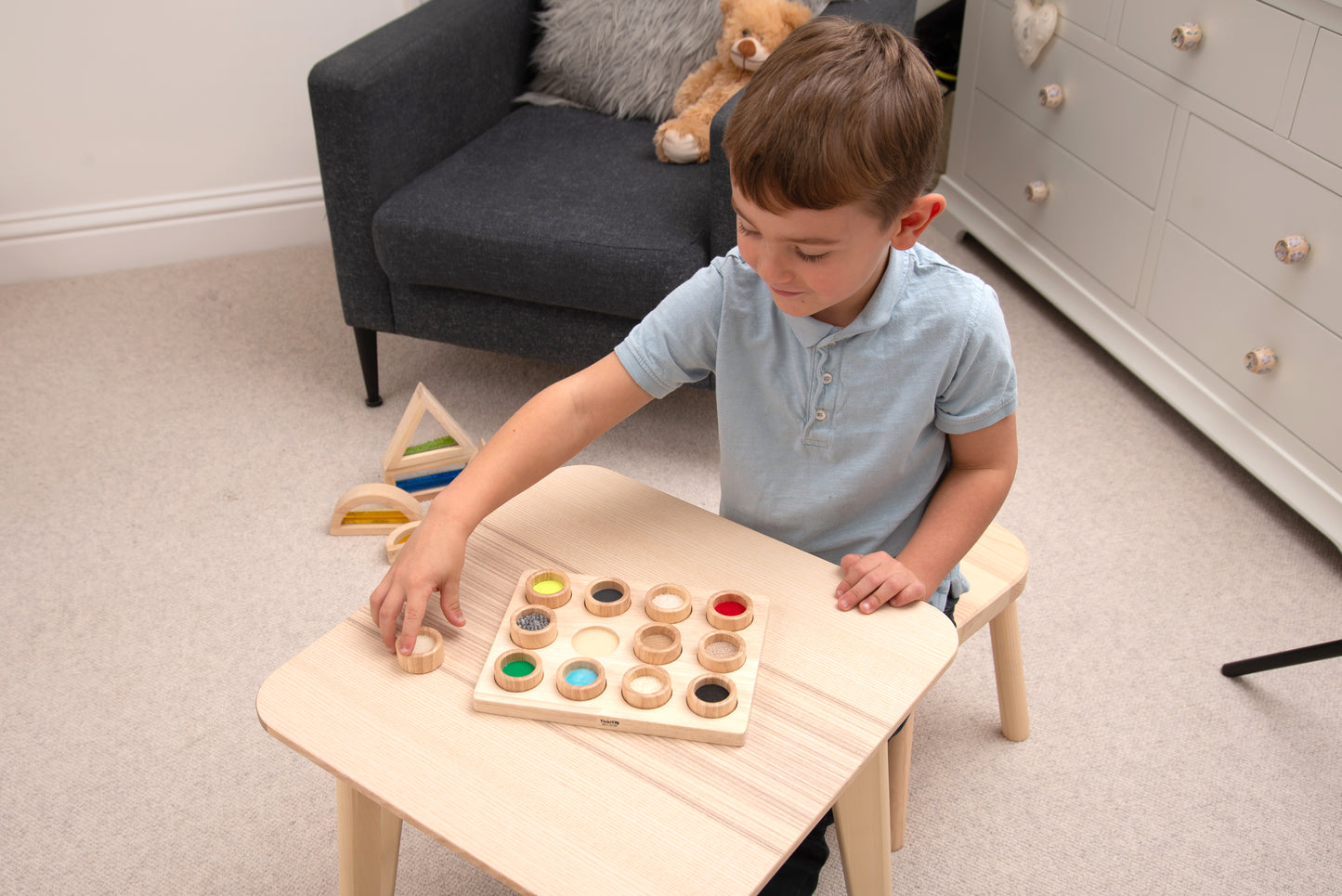 Touch & Match Board - Taktiles Holzpuzzle, Sensorikbrett