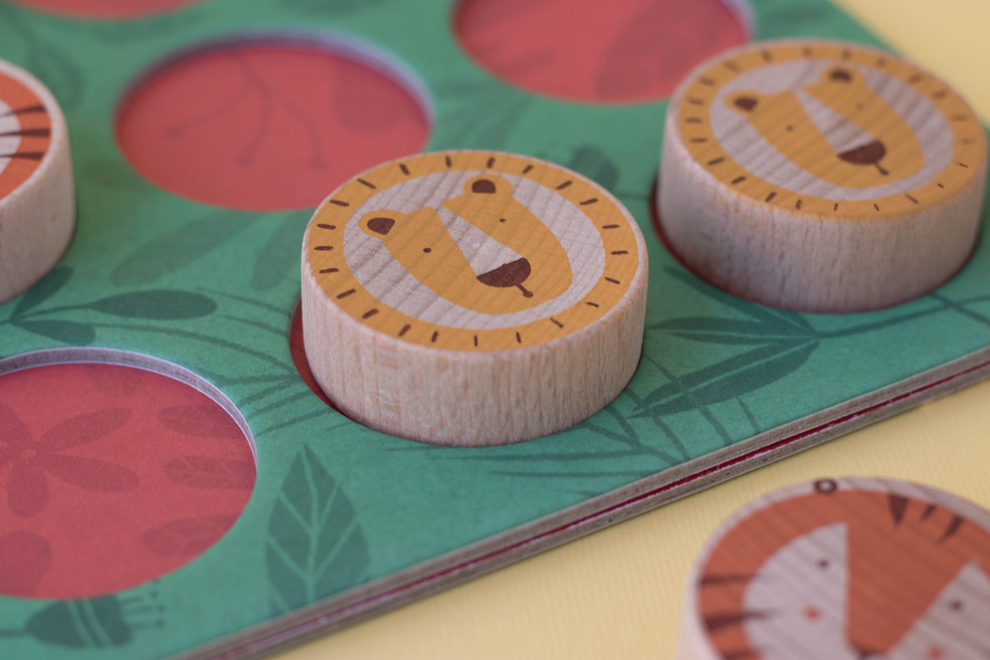 Tic Tac Toe Spiel "Lion & Tiger", ab 4 Jahren