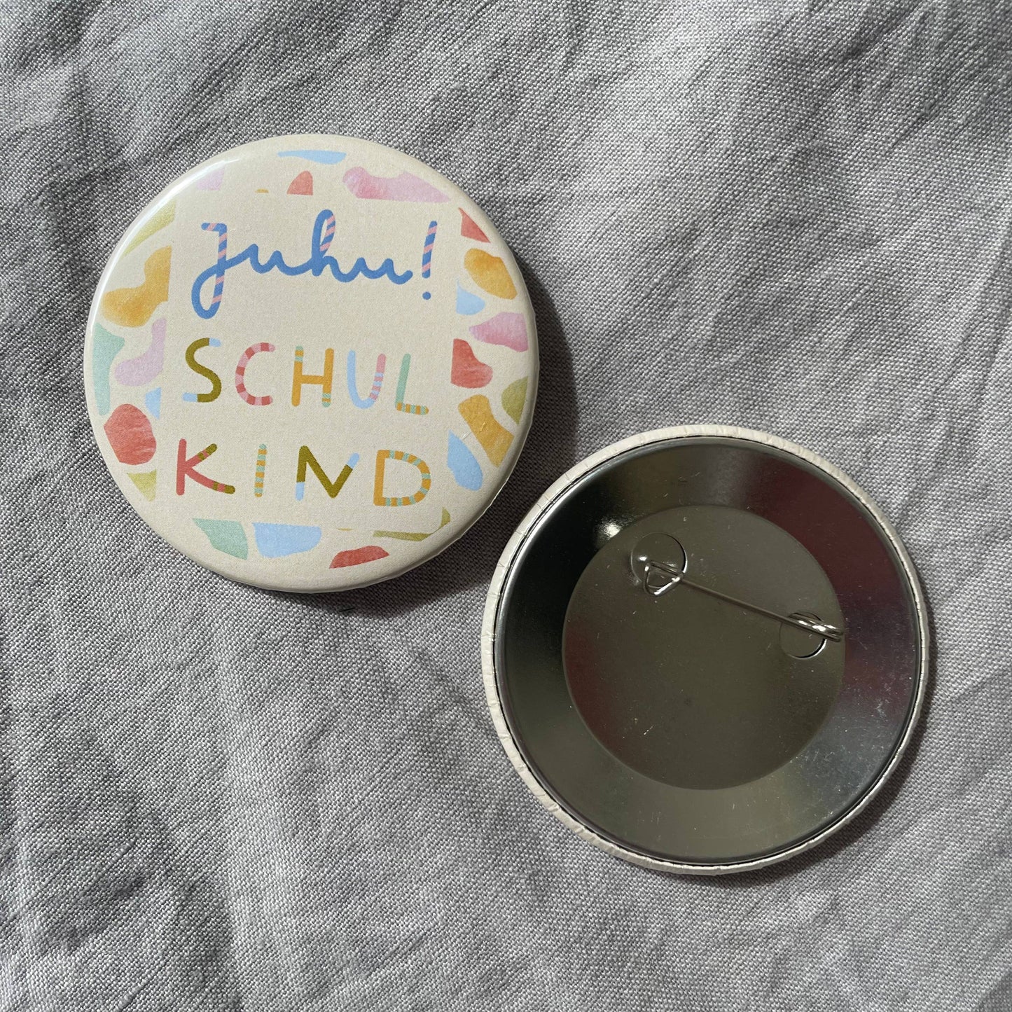 Button "Schulkind", Einschulung