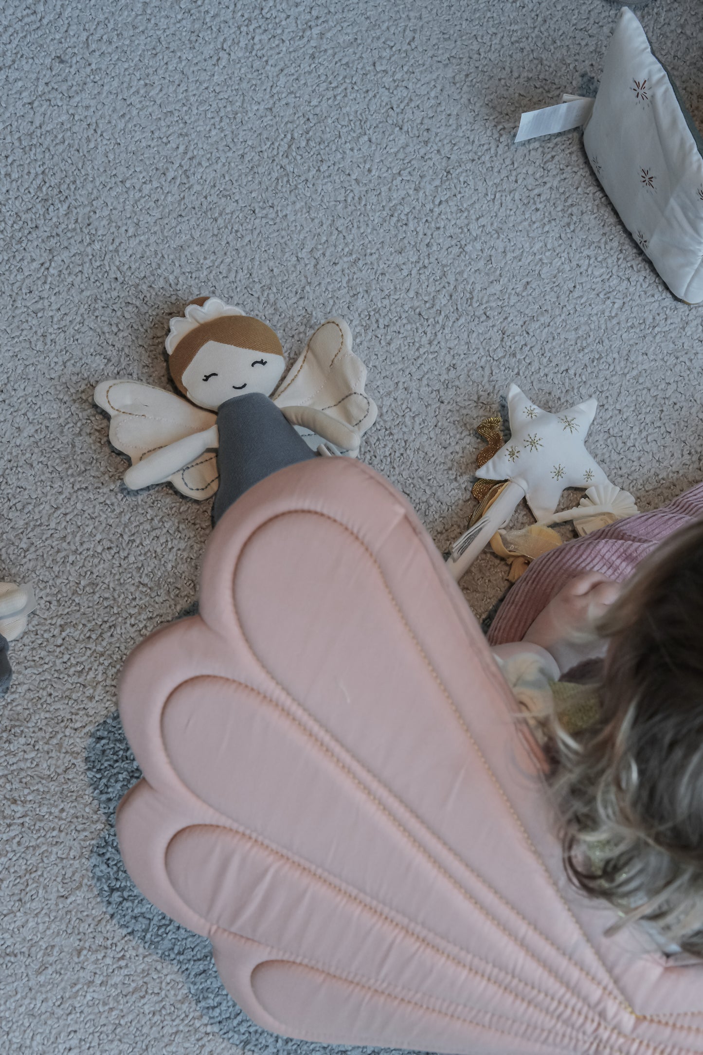 Regenbogenflügel (3-6 Jahre)