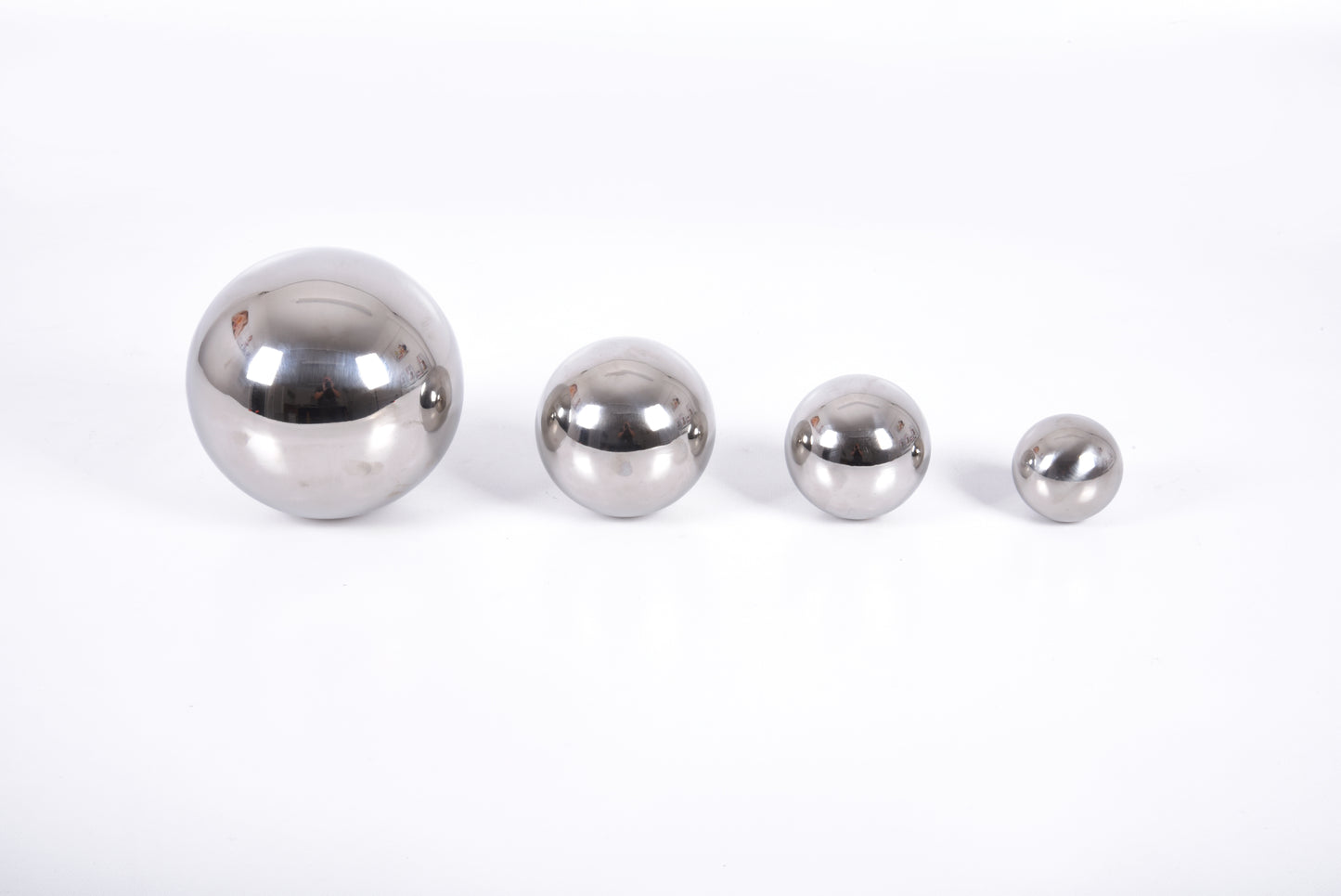 4 Spiegelkugeln, sensorisch reflektierende Kugeln