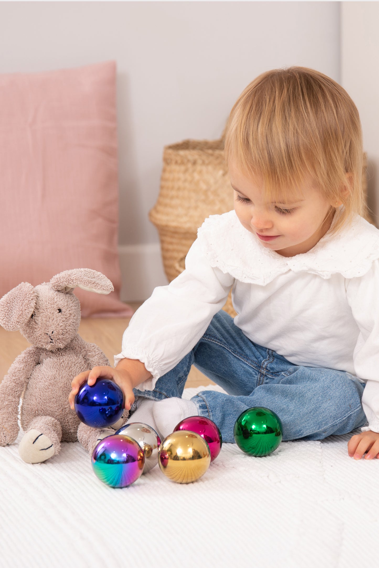 Bunte Spiegelkugeln, sensorisch reflektierende Mystery-Kugeln