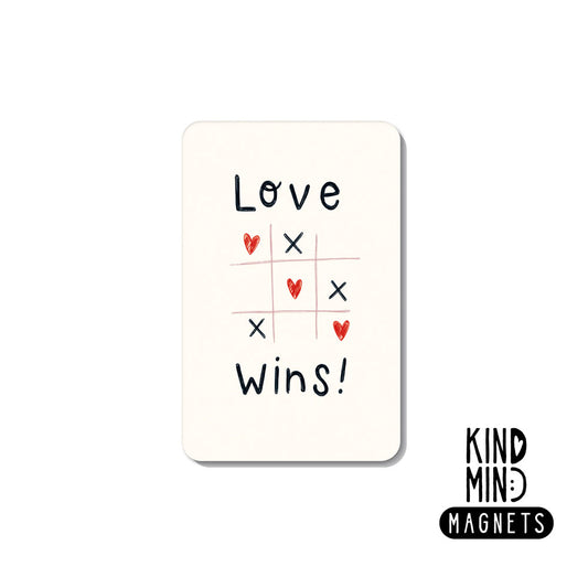 Magnet "Love wins"