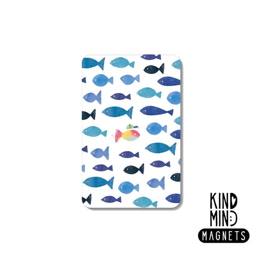 Magnet "Fish swimming against mainstream"